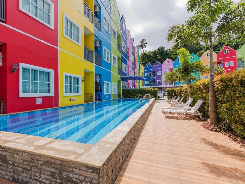 Holland Resort Phuket Exterior foto