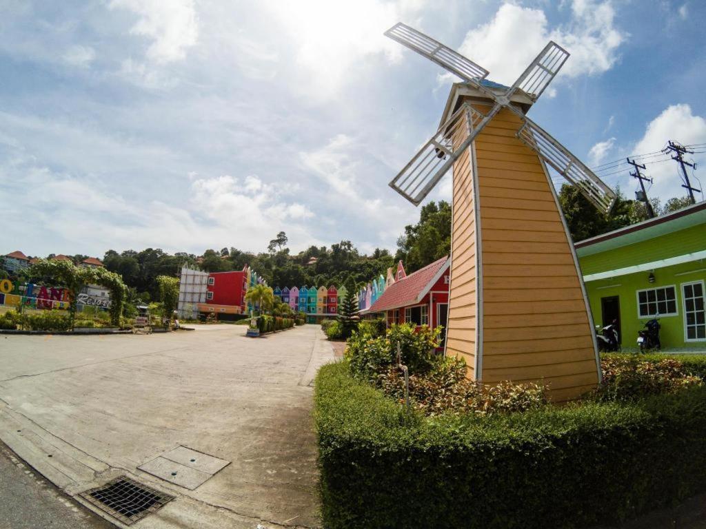 Holland Resort Phuket Exterior foto