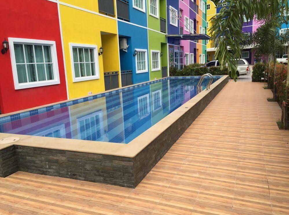 Holland Resort Phuket Exterior foto